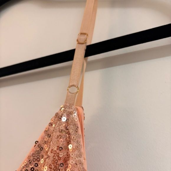 Sequined Spaghetti Straps V-Neck Bodycon Party Dress - Rose Gold - Picture 10 of 12